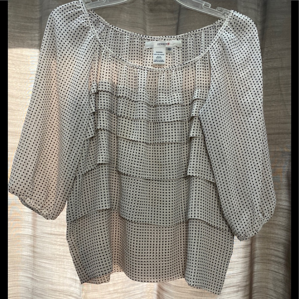 Studio M Dressy Blouse Size XSmall
